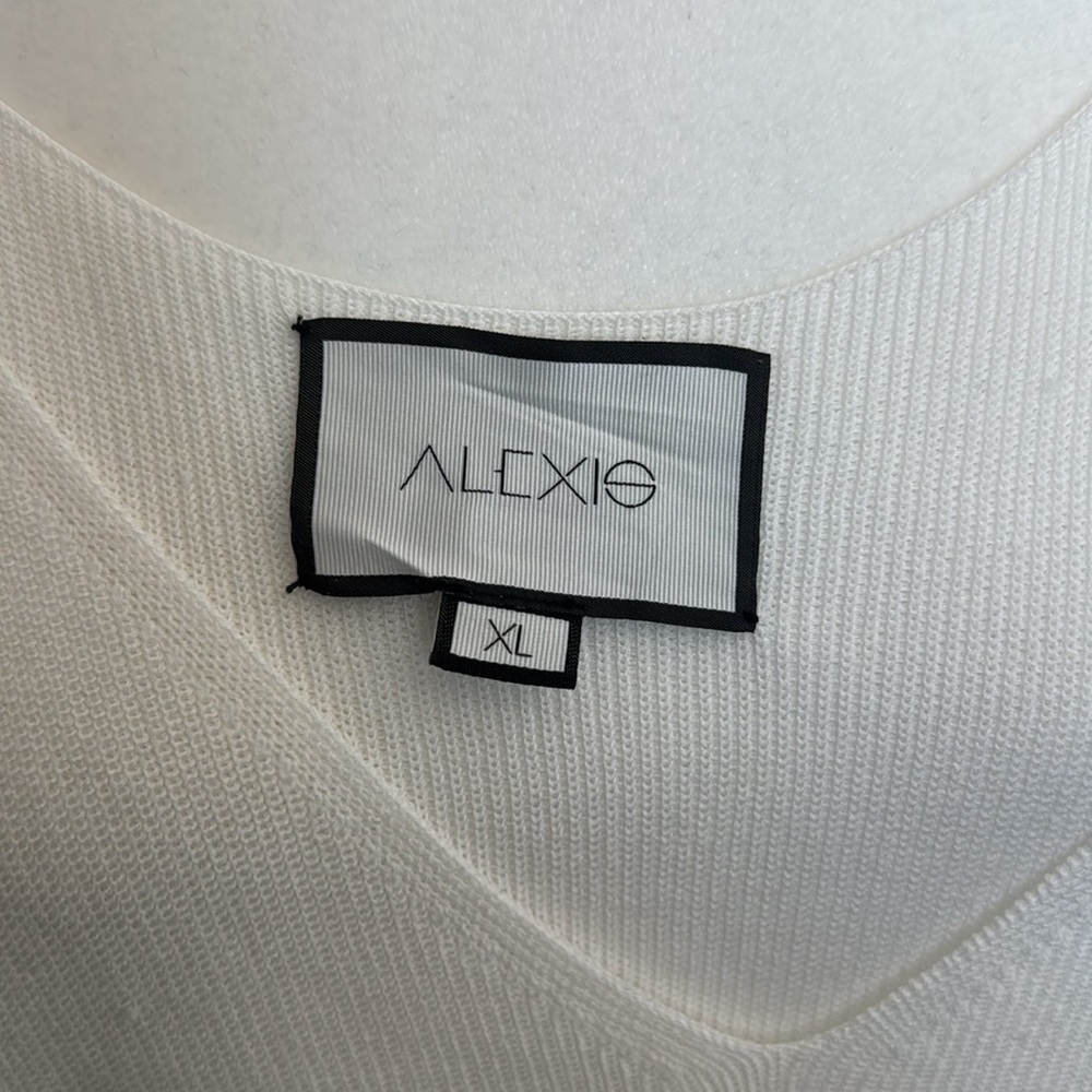 ALEXIS Tank Knot Dress - Picture 4 of 5